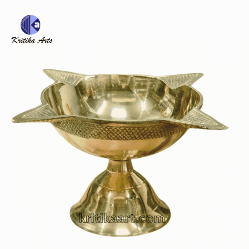 'Char Mukhi Diya! Designer Four Face Lamp' - Image 1